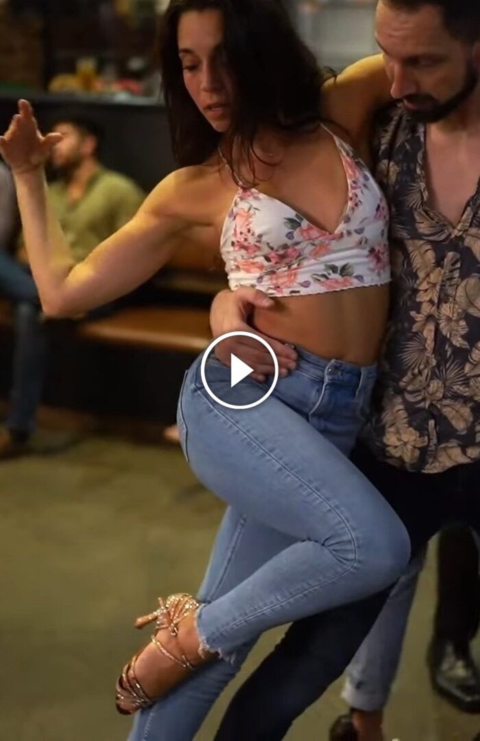 Jen x Mitch Bilic Traicion by Dani J Bachata social dancing at Latin Quarter 0 17 screenshot Pin e1671016610315